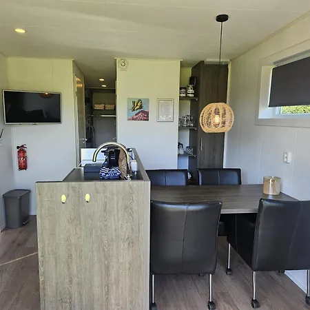 Chalet De Weitens Valkenswaard